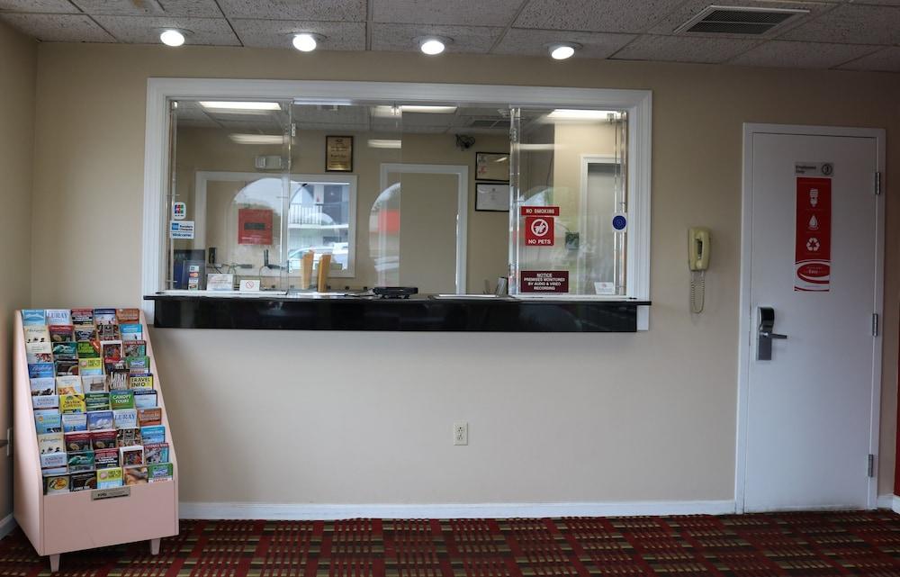 Econo Lodge Chesapeake Route 13 And I-464 Extérieur photo
