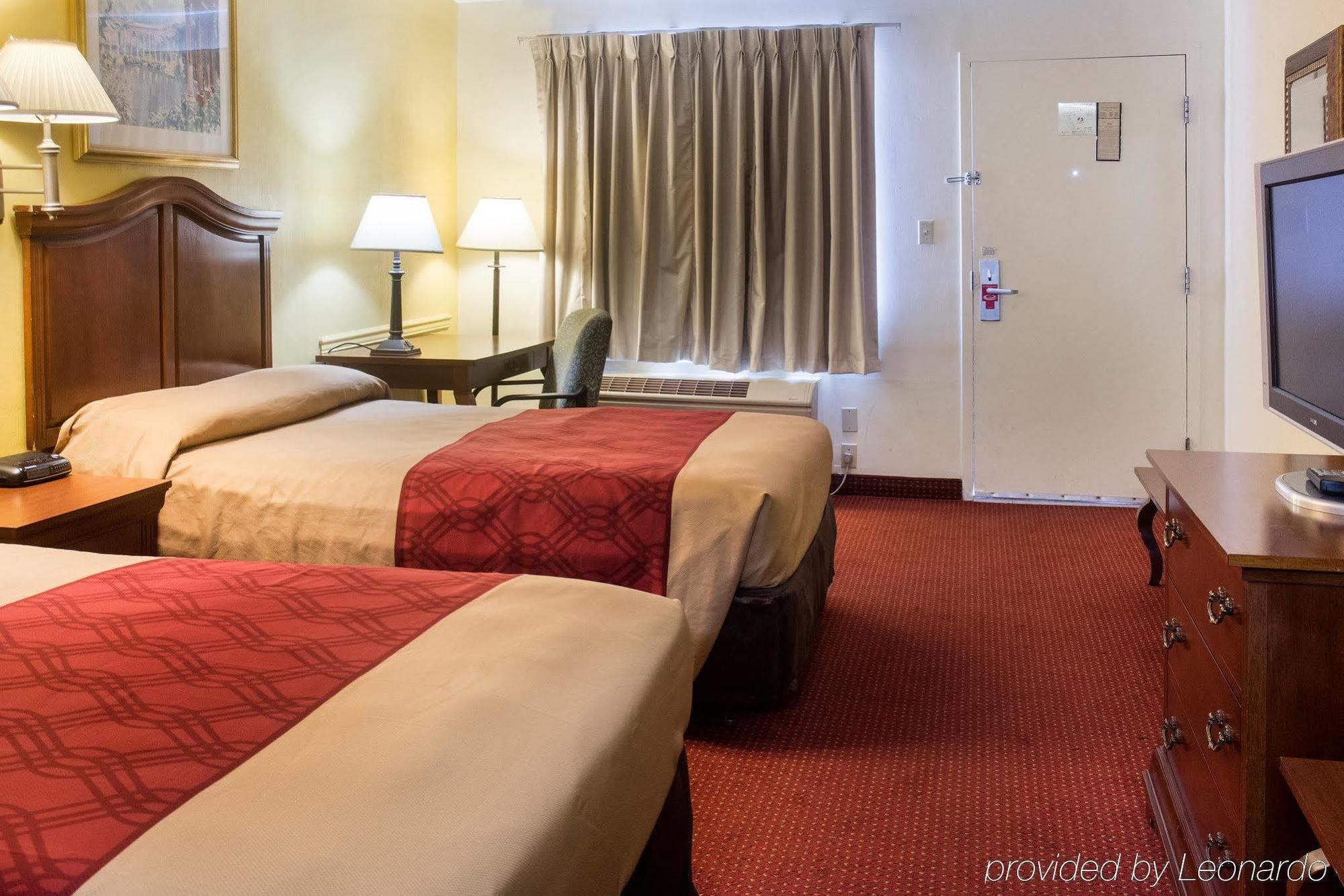 Econo Lodge Chesapeake Route 13 And I-464 Extérieur photo
